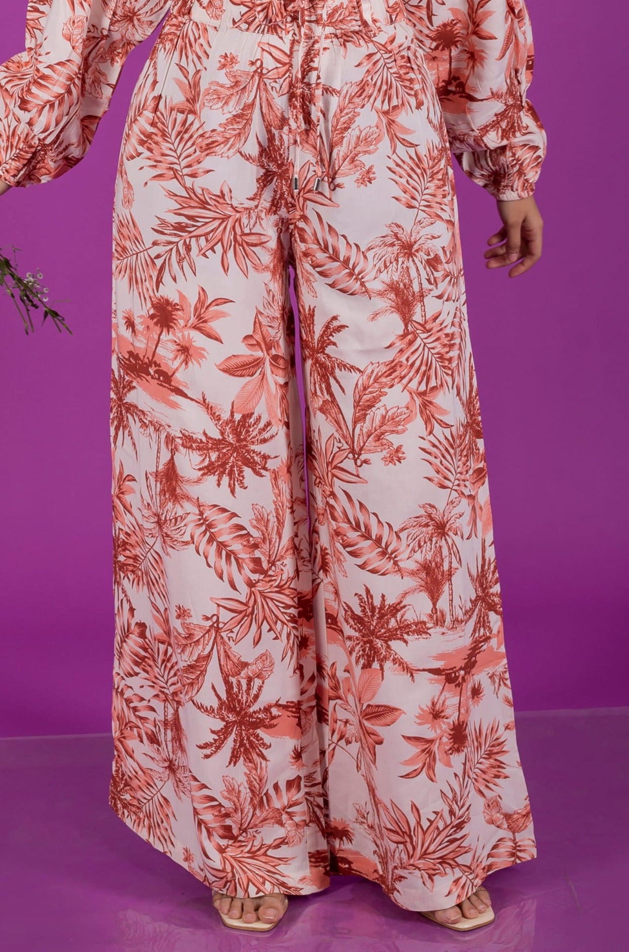 Tropical Pint Wide Leg Pants