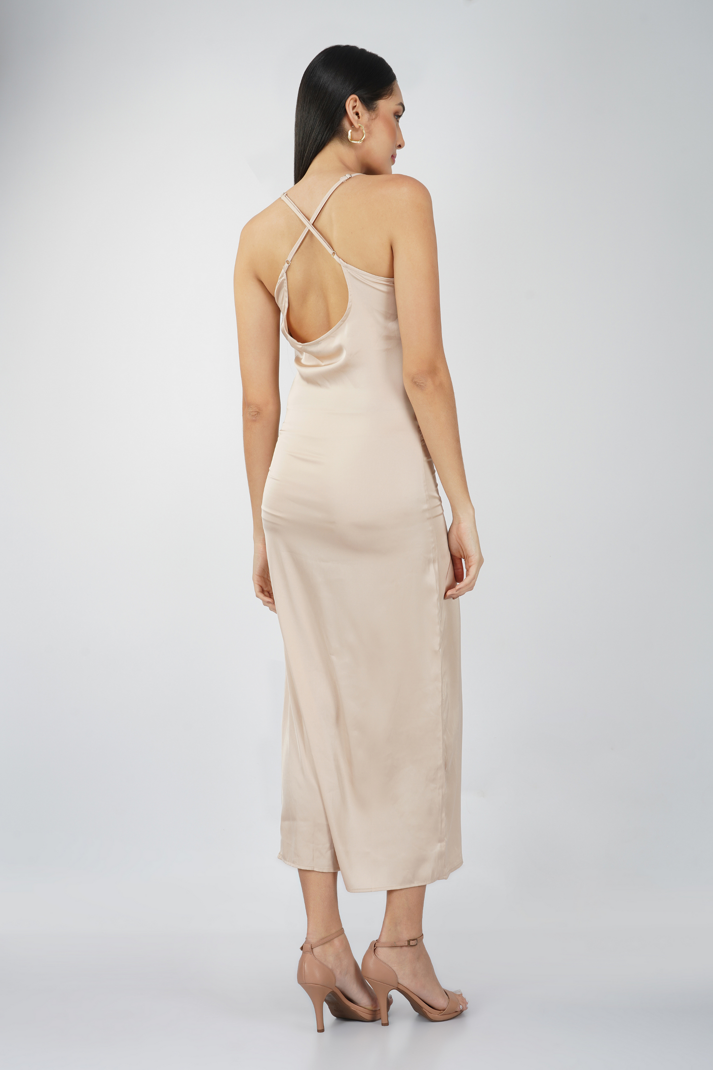 Cross Strap Back Details Satin Sleevless Maxi Dress With Slit